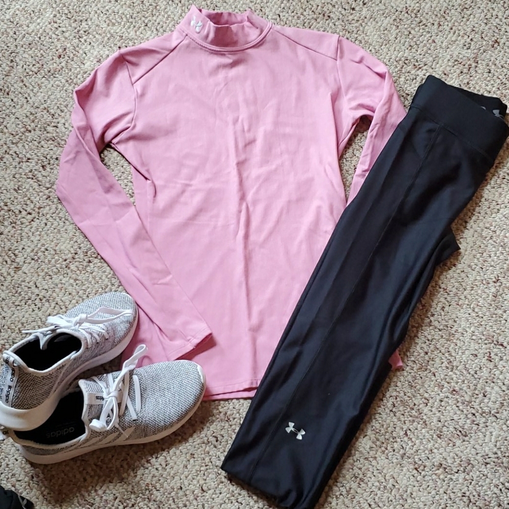 Under Armour running top